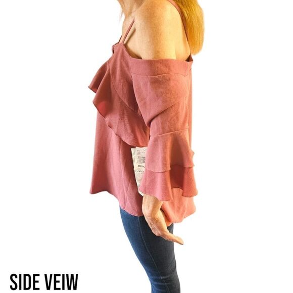 NWT CRAVE FAME Women's Rosewood Mauve Ruffle Cold Shoulder Top Size Medium - Picture 3 of 16
